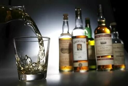 L'alcol colpisce negativamente la potenza